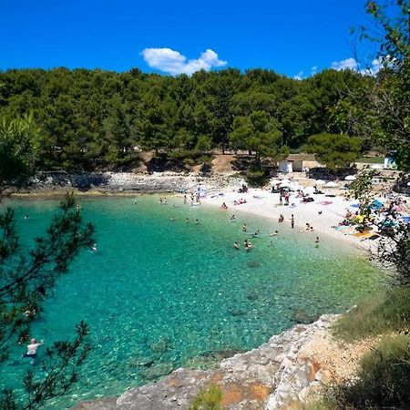 New Renovated Apartment 15 Min From Beach On Foot Pula Buitenkant foto