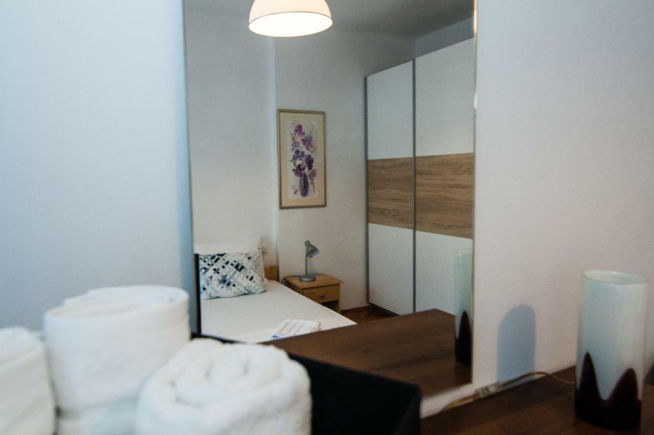 New Renovated Apartment 15 Min From Beach On Foot Pula Buitenkant foto